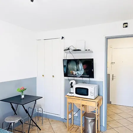 Superbe A 300 Metres Gare Apartment
