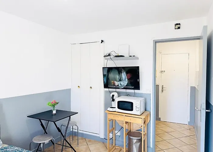 Superbe A 300 Metres Gare Apartment
